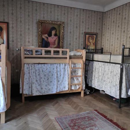 Amoun Hostel Tbilisi Eksteriør billede
